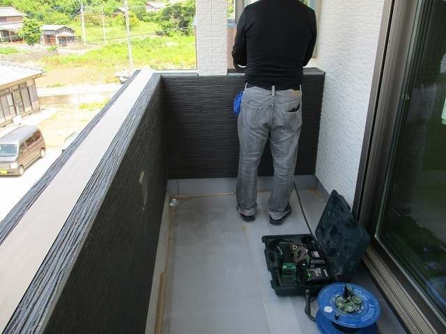 バルコニー手すり取付