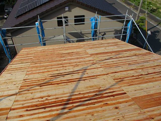 野地板張り完了状況