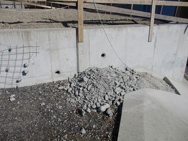 砕石地業