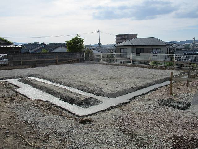 床掘り