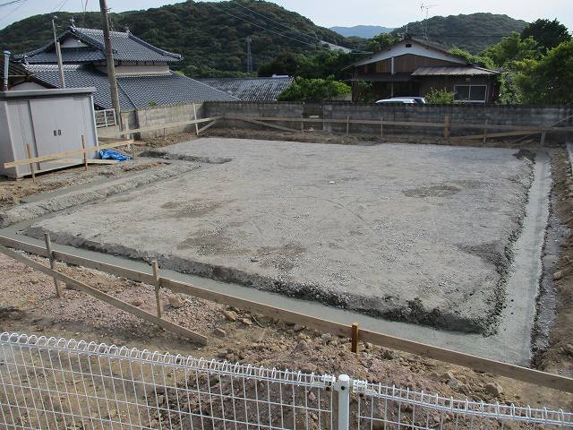 床掘り