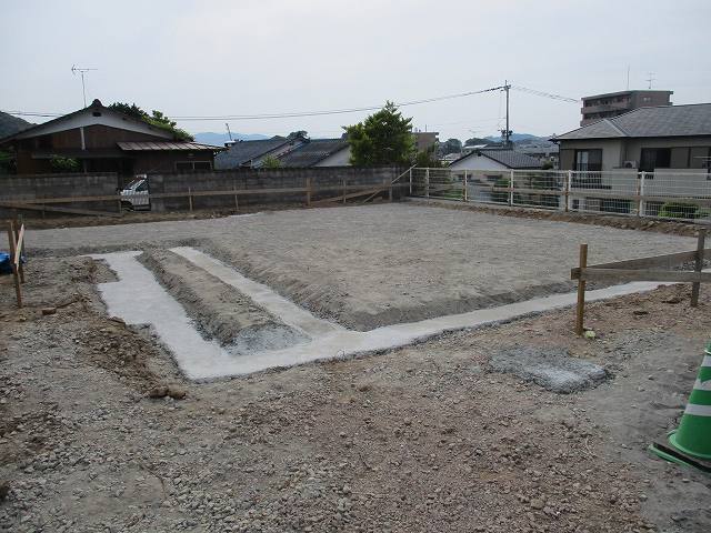 床掘り