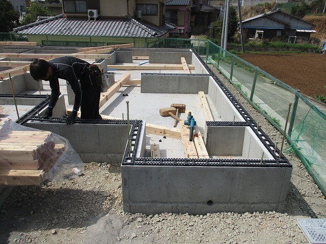気密パッキンロング取付