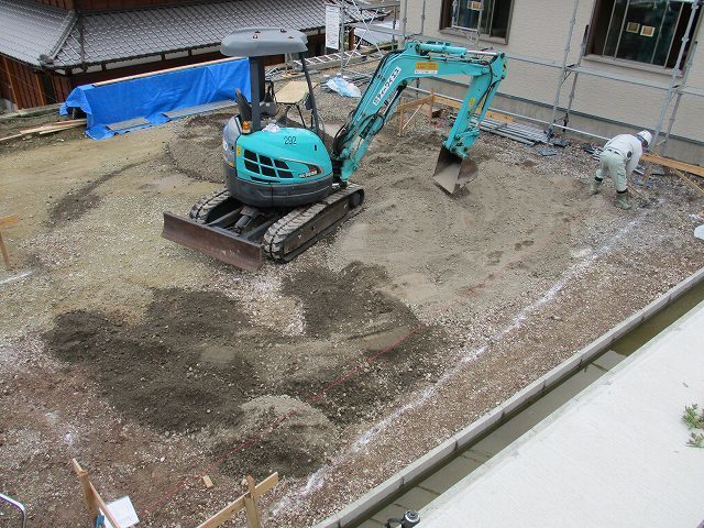 床掘り