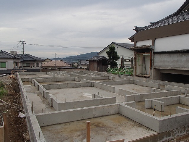 立ち上がりコンクリート打設